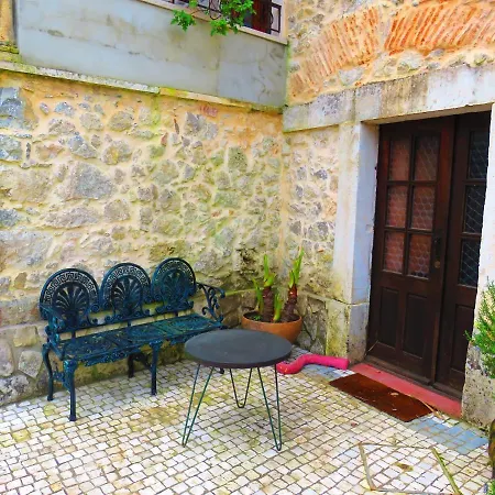 Charming House In With Shared Pool Casa vacanze *