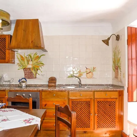 Charming House In With Shared Pool Casa vacanze *